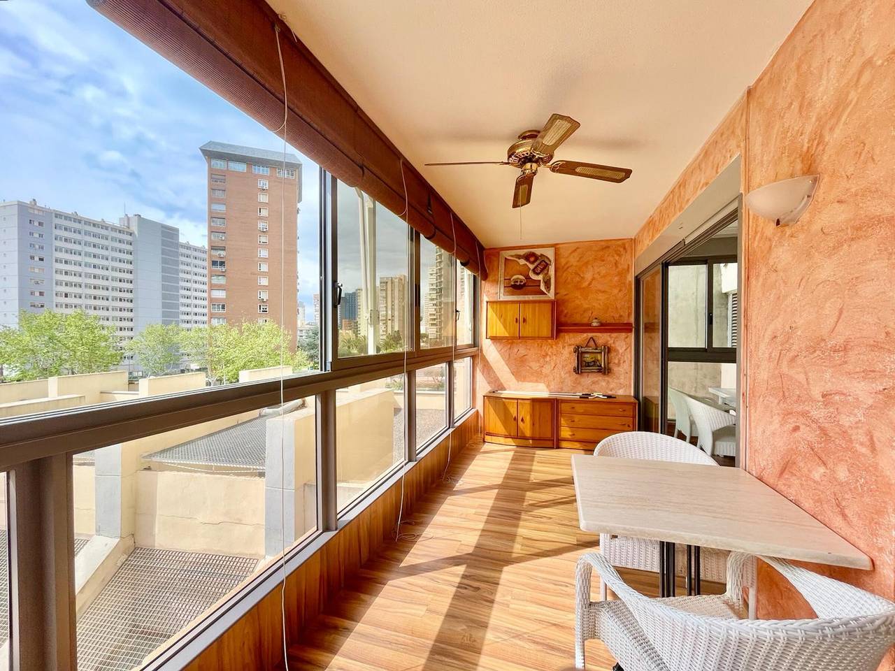 Entire apartment, Spacious apartment, garden view - 4 guests in Benidorm, Costa Blanca