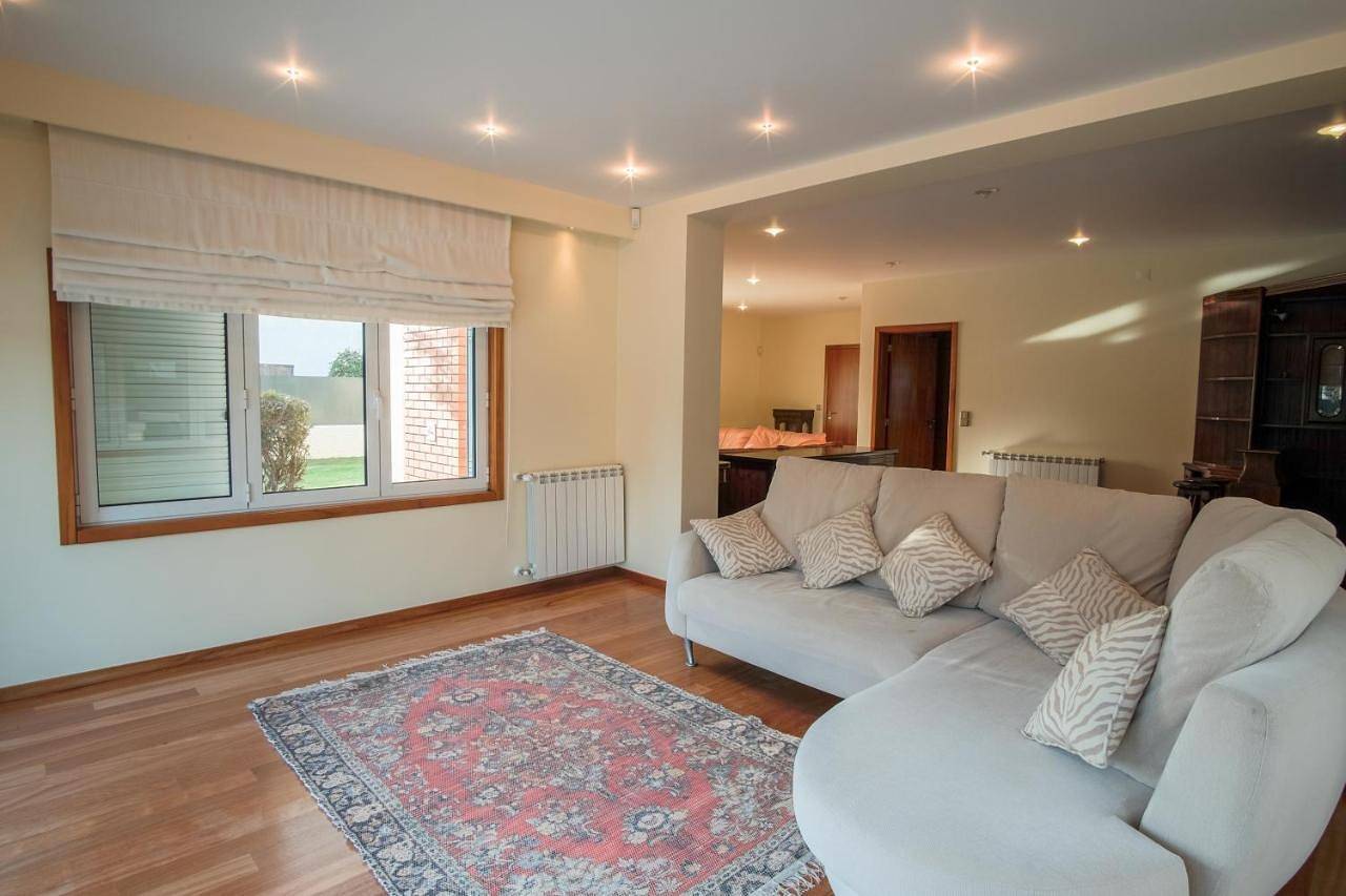 Five-Bedroom House in Marinhas, Esposende