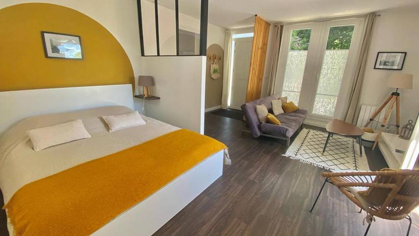 Maison de vacances pour 3 personnes, avec jardin et piscine
