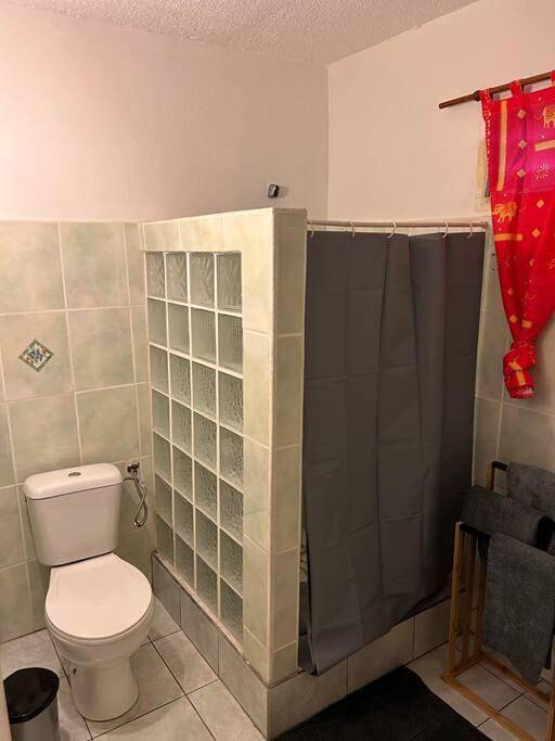 Location de vacances pour 4 personnes, avec jardin ainsi que vue et balcon, adapté aux familles à Morne-à-l'Eau - 4