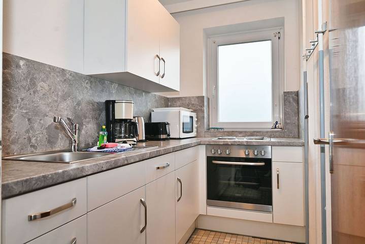 Ganze Wohnung, Küstenflair: Zentrale Ferienwohnung in Büsum – mit Balkon, Dachterrasse & Wohlfühlfaktor in Büsum, Kreis Dithmarschen