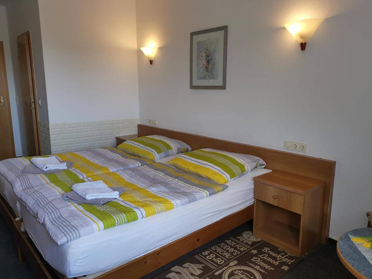 Standard Double Room in Neustrelitz, Mecklenburg-Strelitz