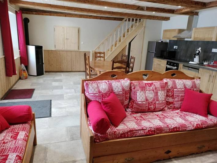 Gîte pour 4 personnes, avec vue à Les Fourgs - 2