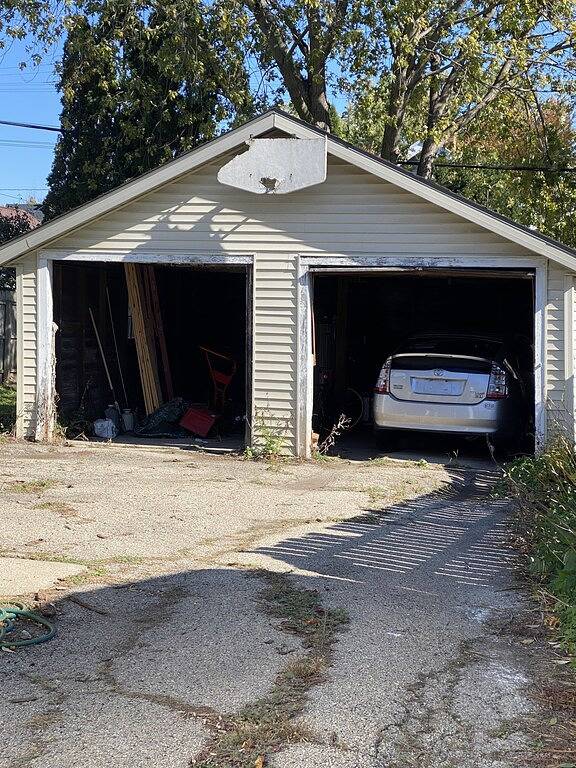 Ganze Wohnung, Completely Remodeled 2 Bedroom in Atwood Area in Madison, Dane County