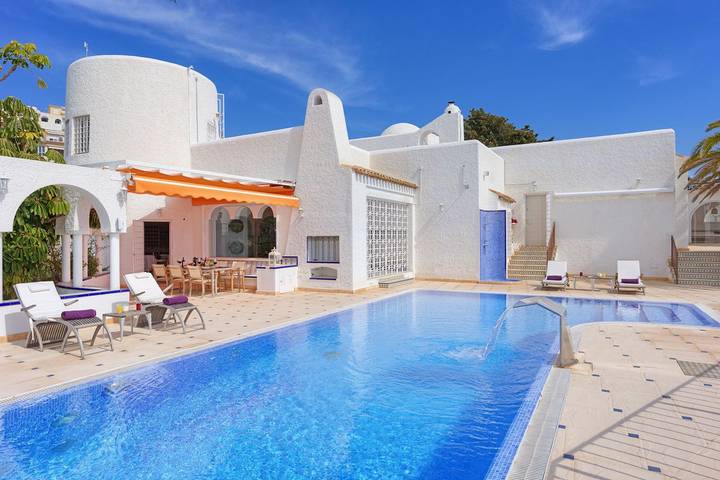 Casa rural para 10 personas, con terraza y jardín en Villajoyosa