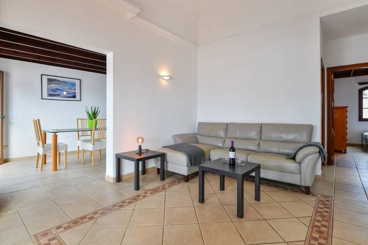 Ferienhaus Villa Gauda mit Bergblick, WLAN und privatem Pool in Playa Blanca, Yaiza