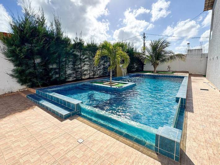 Casas e apartamentos de temporada para 10 pessoas, com piscina, com animais de estimação em Camocim