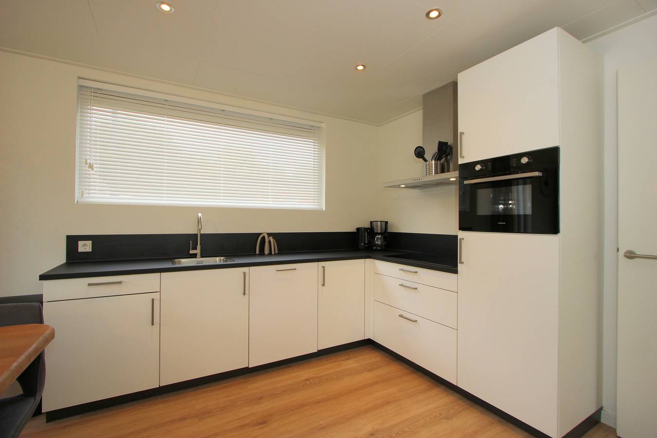 Europarcs Poort van Zeeland — Duinvilla 10 in Hellevoetsluis, Niederländische Nordsee