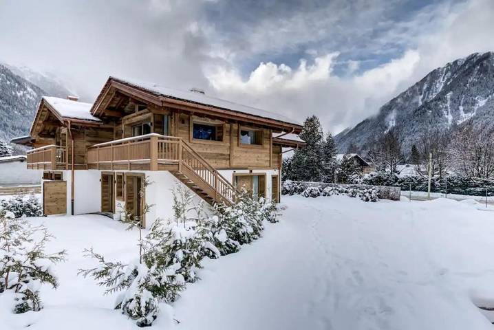 Gîte pour 12 personnes, avec jardin ainsi que sauna et vue dans Gare des Praz de Chamonix - 2