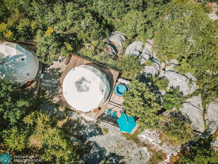 Tente pour 4 personnes, avec jardin et piscine ainsi que jacuzzi et terrasse en Ardèche - 3