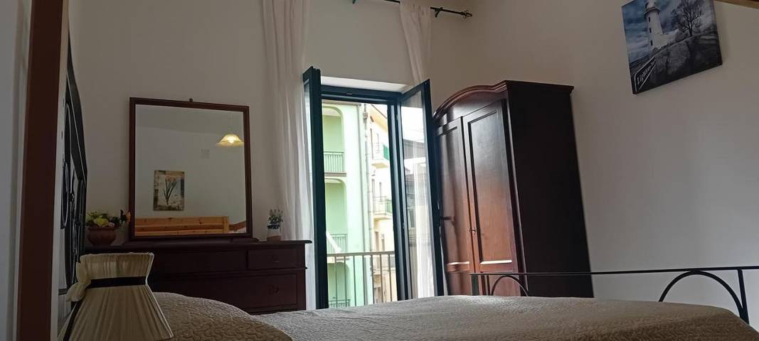 Ferienhaus für 4 Personen, mit Balkon und Terrasse sowie Ausblick in Marina di Camerota - 2