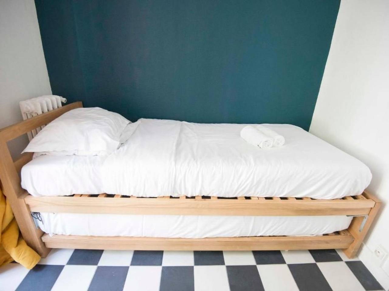 Ganze Wohnung, Zimmer mit Badezimmer in Paris, Ile de France
