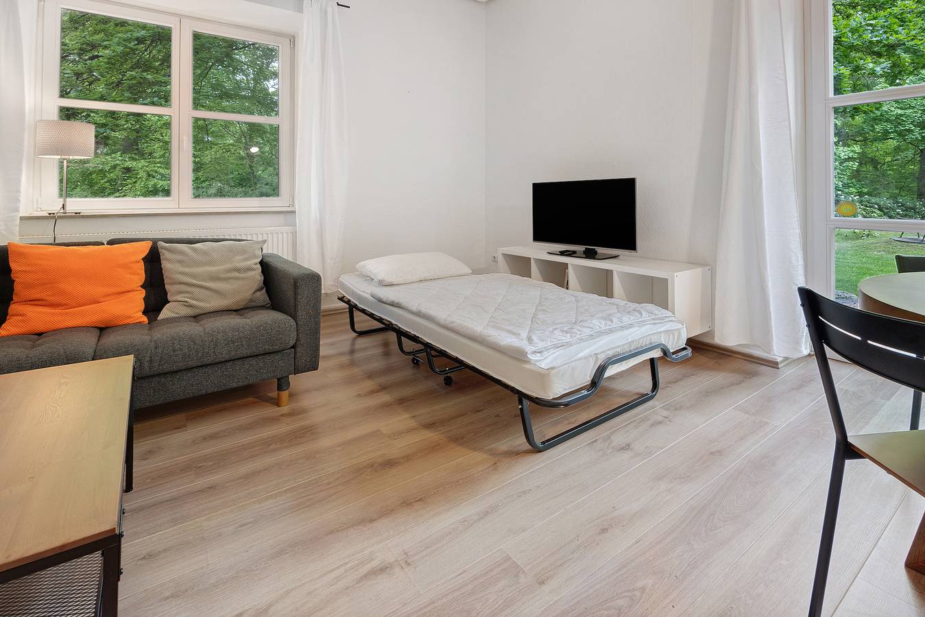 Ganze Wohnung, Ferienwohnung 'Inmitten Heide Und Natur' mit gemeinsamer Terrasse, privatem Garten und Wi-Fi in Soltau, Landkreis Heidekreis