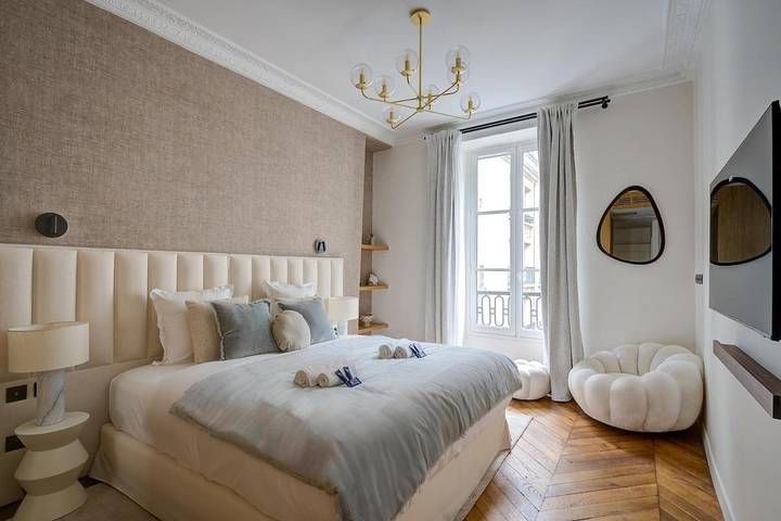 Gîte pour 6 personnes, avec vue dans L'Olympia (Paris) - 3