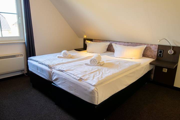 Cottage für 3 Personen, mit Terrasse und Garten in Dobbin-Linstow - 2