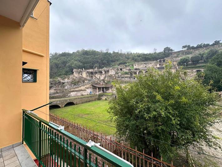 Appartamento per 5 persone, con Balcone e Terrazza nonché Panorama a Baiae