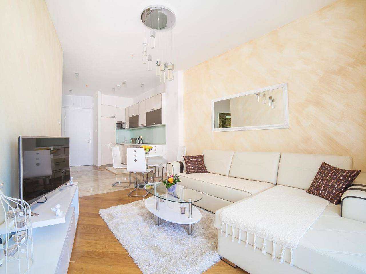 Ganze Wohnung, Luxury Apartment Valentina in Budva, Opština Budva