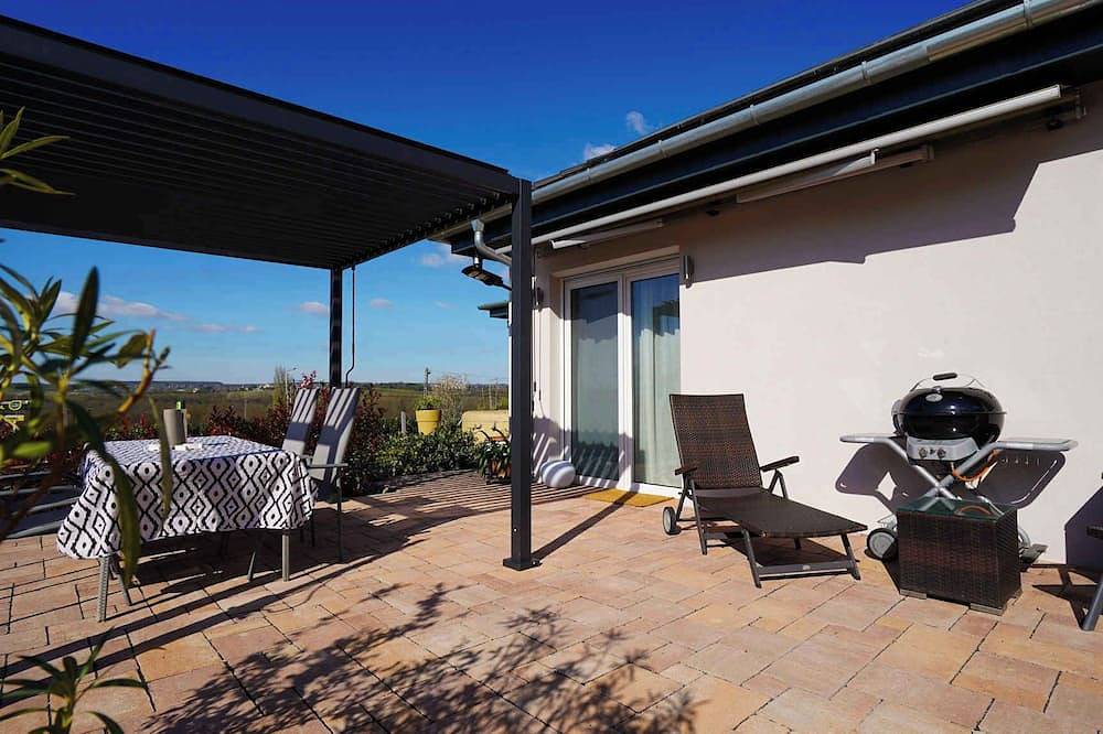 Ferienhaus mit Klimaanlage und grosser Terrasse in Keszthely, Balaton Region