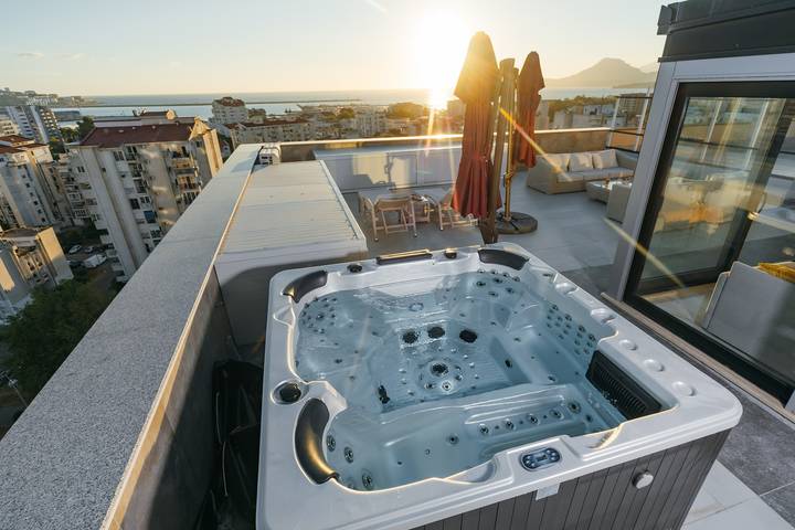 Ferienwohnung für 4 Personen, mit Balkon/Terrasse in Bar - 4