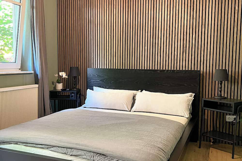Geheel appartement, Jupas° Trier | Red Rock Home - Balcony & Parking lot in Trier (Stad), Trier
