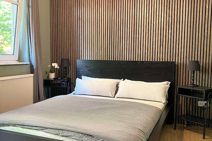 Appartement entier, Jupas° | Red Rock Home - Balcony & Parking lot in Trèves (Ville), Trèves