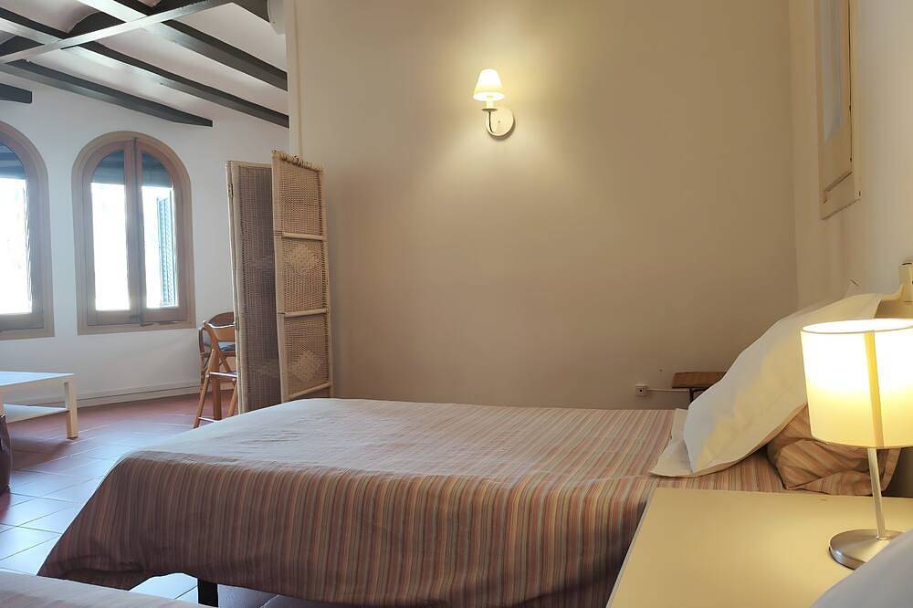 Entire apartment, Penthouse in the heart of Barcelona. Rambla E in Barcelona Centre, Barcelona