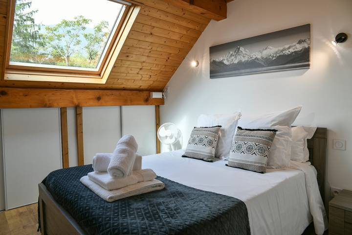 Apartamento entero, Chez Fred 201 – Parking, wifi y cerca del colegio Savoie in Saint-Pierre-d'Albigny, Chambéry region