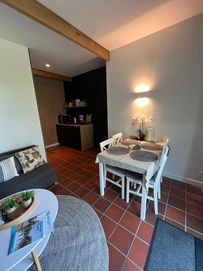 Casa Terra - Landelijk gastenverblijf met jacuzzi en Ir-sauna in Wulpen, Koksijde