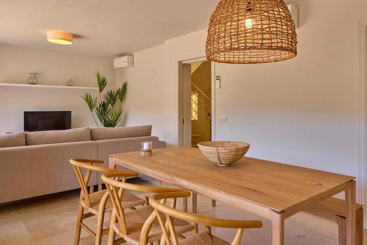 Location de vacances pour 6 personnes, avec balcon et sauna ainsi que piscine et jardin à Sant Elm - 2