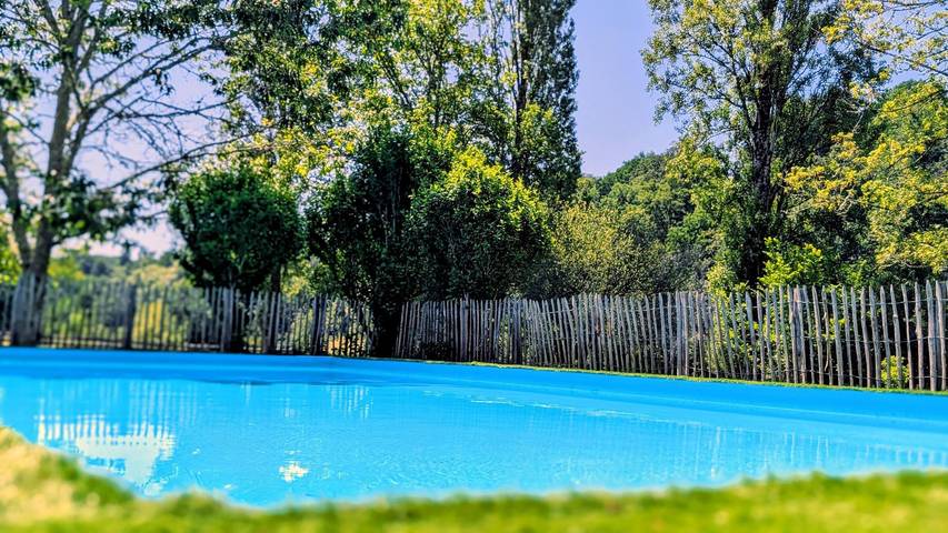 Gîte pour 6 personnes, avec piscine ainsi que terrasse et jardin à Saint-Brice-sur-Vienne - 2