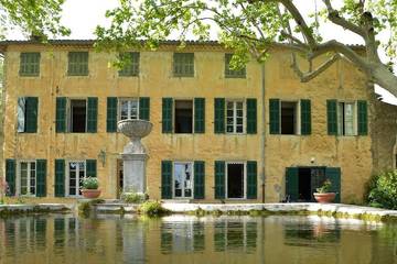 Gîte pour 3 personnes, avec jardin à Montfort-sur-Argens