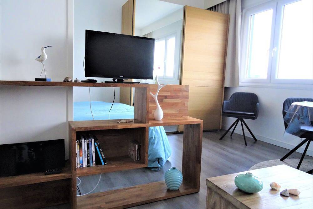 Ganze Wohnung, Studio 3 *, Meerblick, 150 m vom Strand entfernt, in der Nähe von 2 Kappen und England in Calais, Calais und Umgebung