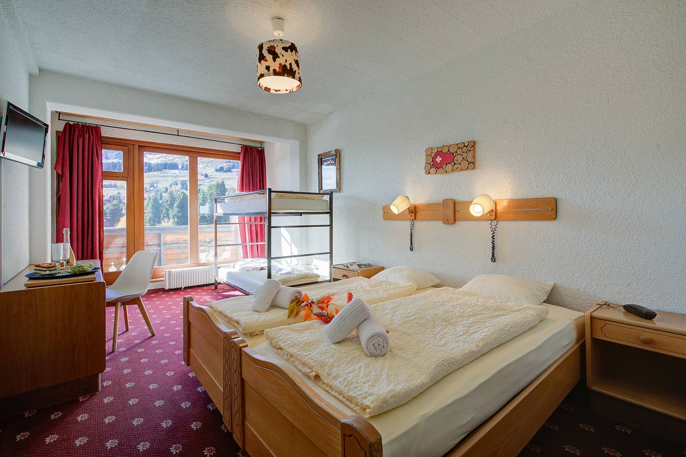 Hotel Relais Alpin Family Room & Balcony8 in Les Mosses, Ormont-Dessous