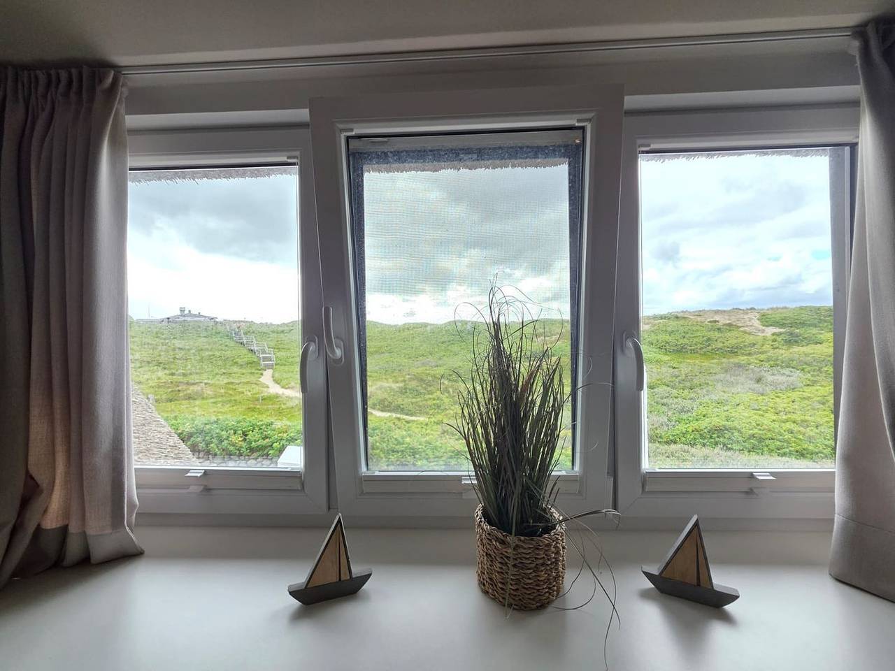 Beachside 21 Rantum auf Sylt – Exklusive Ferienwohnung im Reetdachhaus direkt an den Dünen & nur 100 Meter zum Strand, foto 11