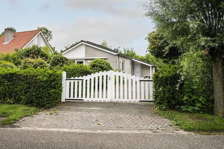 Ferienhaus für 6 Personen, mit Balkon/Terrasse und Terrasse