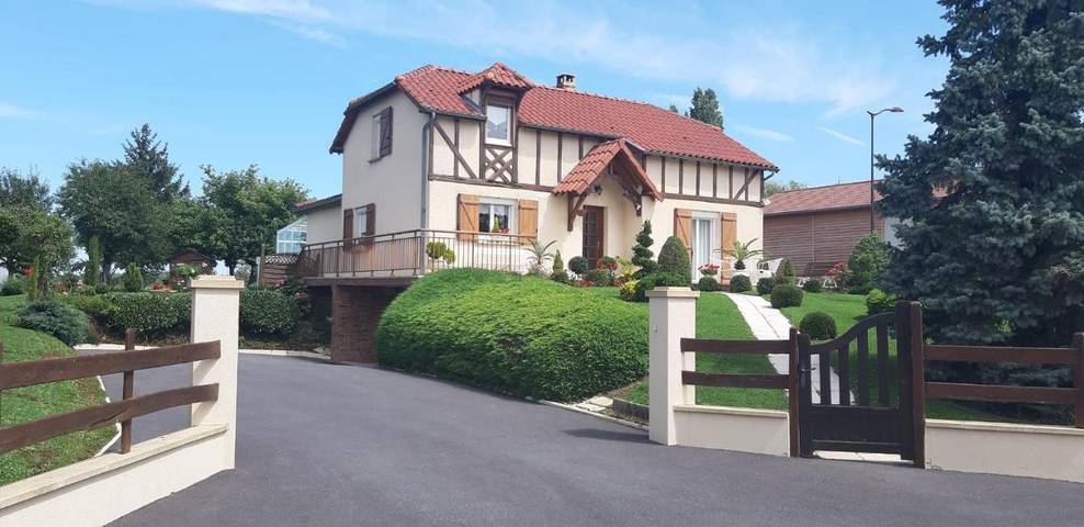 Appartement de vacances pour 2 personnes, avec Terrasse ainsi que Jardin et Vue