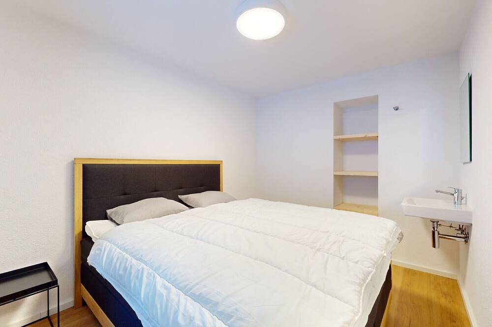 Chalet de l'Ours Nature 4 Etages 52 pers in Les Agettes, Walliser Alpen