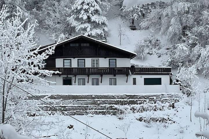 Ferienhaus für 8 Personen, mit Balkon