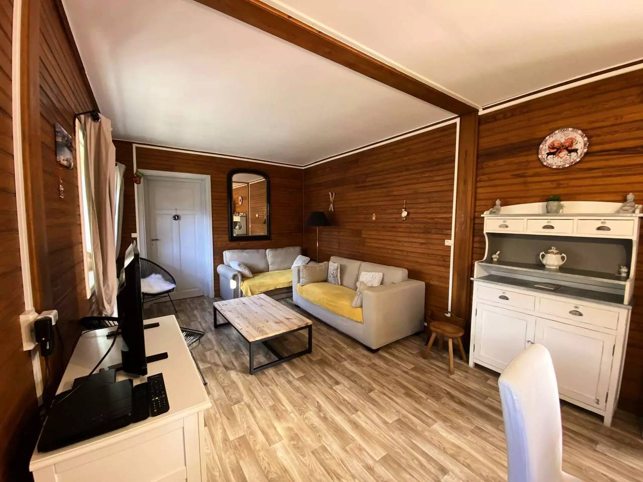 Appartement entier, Bel appartement dans un ancien chalet rénové proche du centre de Barèges in Barèges, Parc national des Pyrénées