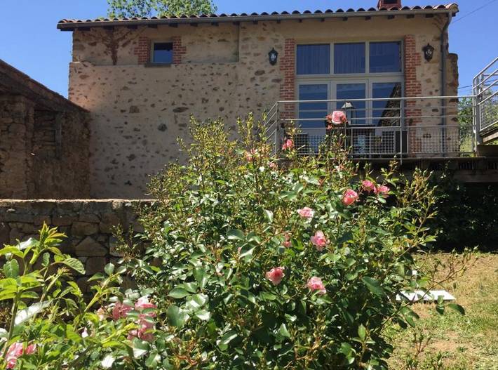Gîte pour 4 personnes, avec jardin et terrasse