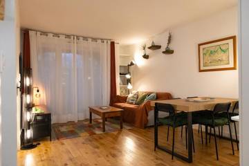 Gîte pour 4 personnes, avec balcon et vue à Maisons-Alfort