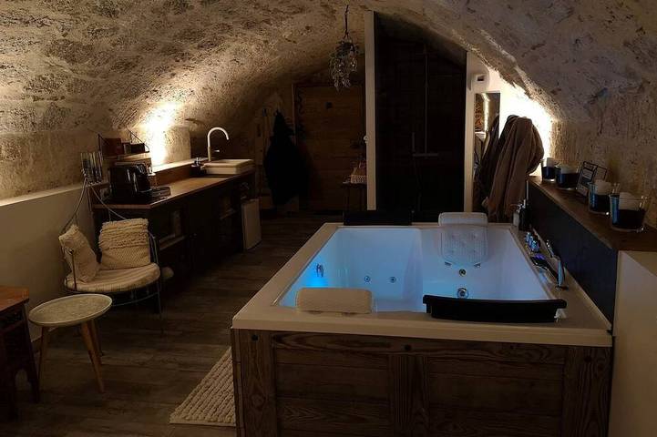 Gîte pour 2 personnes, animaux acceptés à Montpezat-de-Quercy - 4