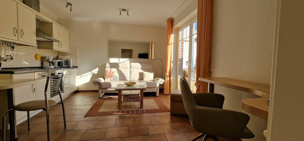 Ferienwohnung für 2 Personen, mit Sauna und Terrasse, kinderfreundlich in Timmendorfer Strand - 4