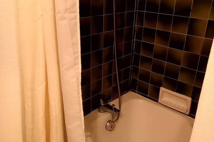 Appartement entier, Studio 275 plein sud, 4mn à pied télécabines piscine chauffée intérieure. 4pers. in Les Contamines-Montjoie, Pays du Mont-Blanc