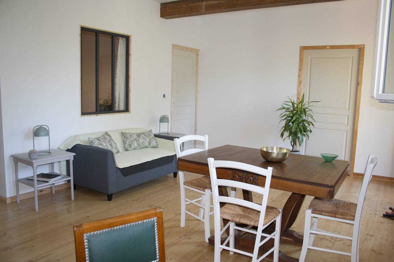 Sous Les Pins Aux Cheveux verts - Chambre in Montséret, Région de Narbonne