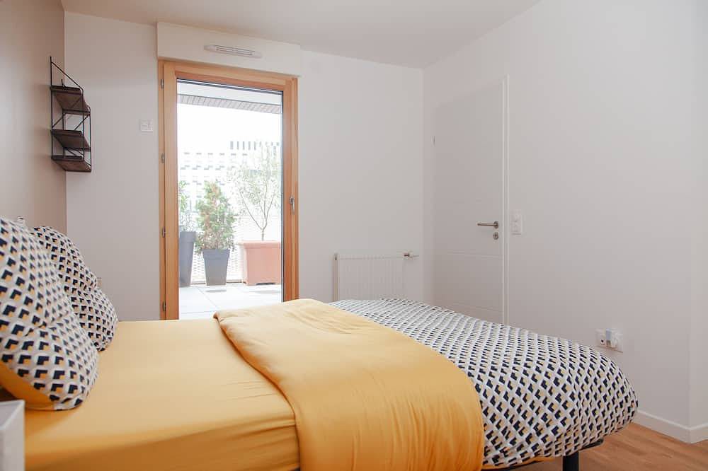 Entire apartment, Appart Chic & Elégant-Métro 7 Leo-Lagrange+Parking in Villejuif, Val-de-Marne