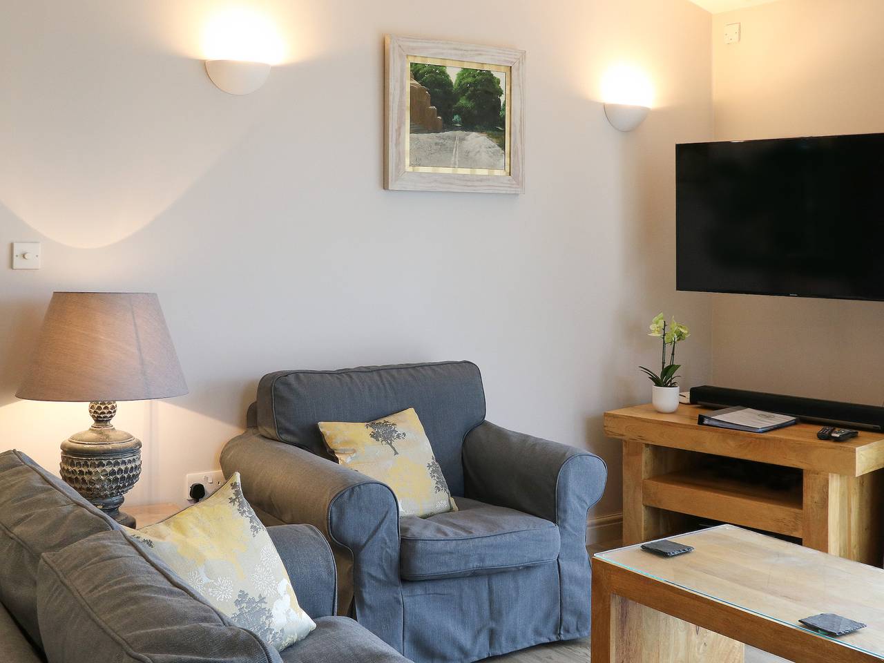 Tarn Lodge in Bowness-on-Windermere, Lake District