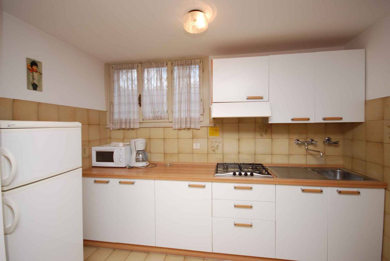 Apartamento vacacional entero, Apartamento vacacional con jardín in Lignano Pineta, Lignano Sabbiadoro