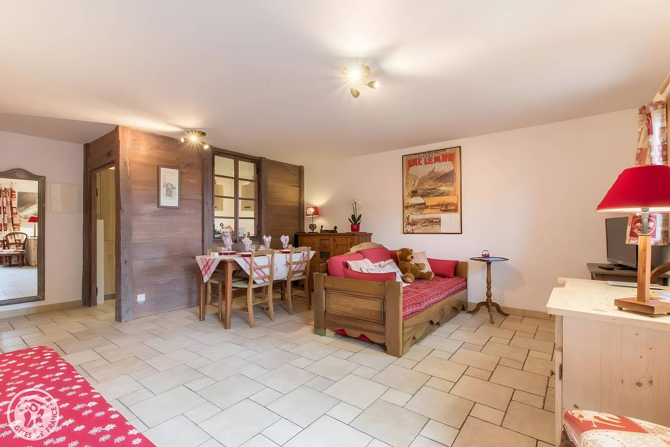 Gîte Chez Mayon : maison de vacances avec vue montagne et Wi-Fi à Orcier in Orcier, Région de Thonon-les-Bains