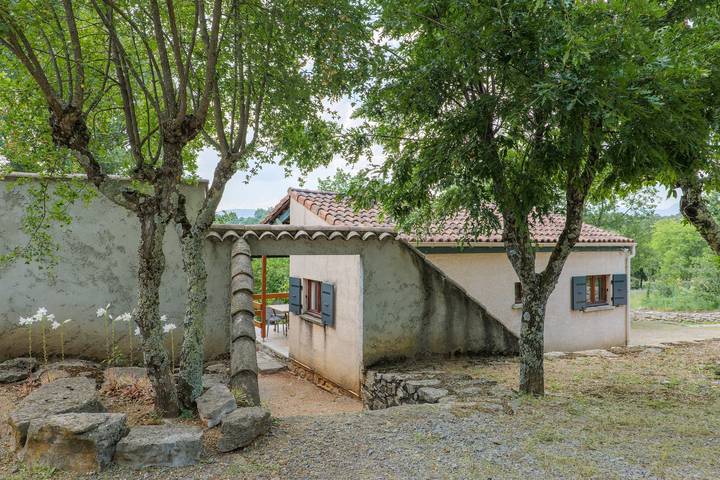 Ferienhaus für 5 Personen, mit Garten in der Ardèche